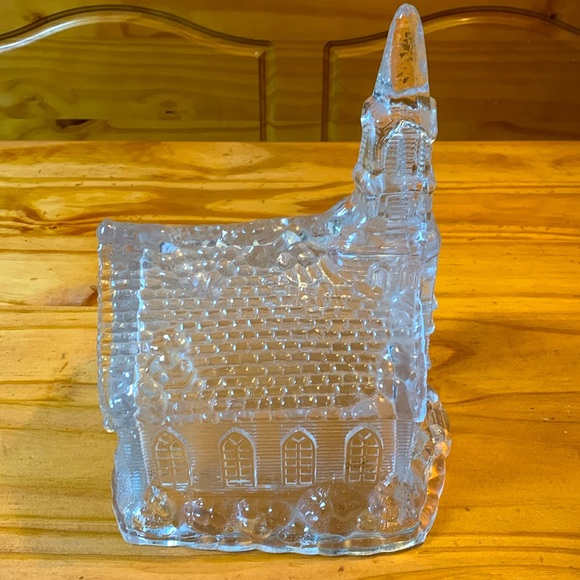 Heartland Valley Glass Christmas Village Church - Picture 5 of 7